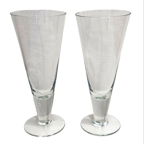 Set of 2‎ Clear Crystal Footed Pilsner Beer Glass Stemware Barware - Picture 1 of 11